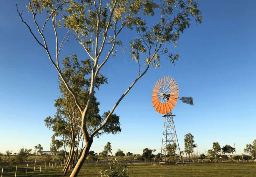 julia-creek-windmill